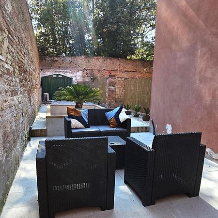 Small Villa With Private Garden 威尼斯 外观 照片