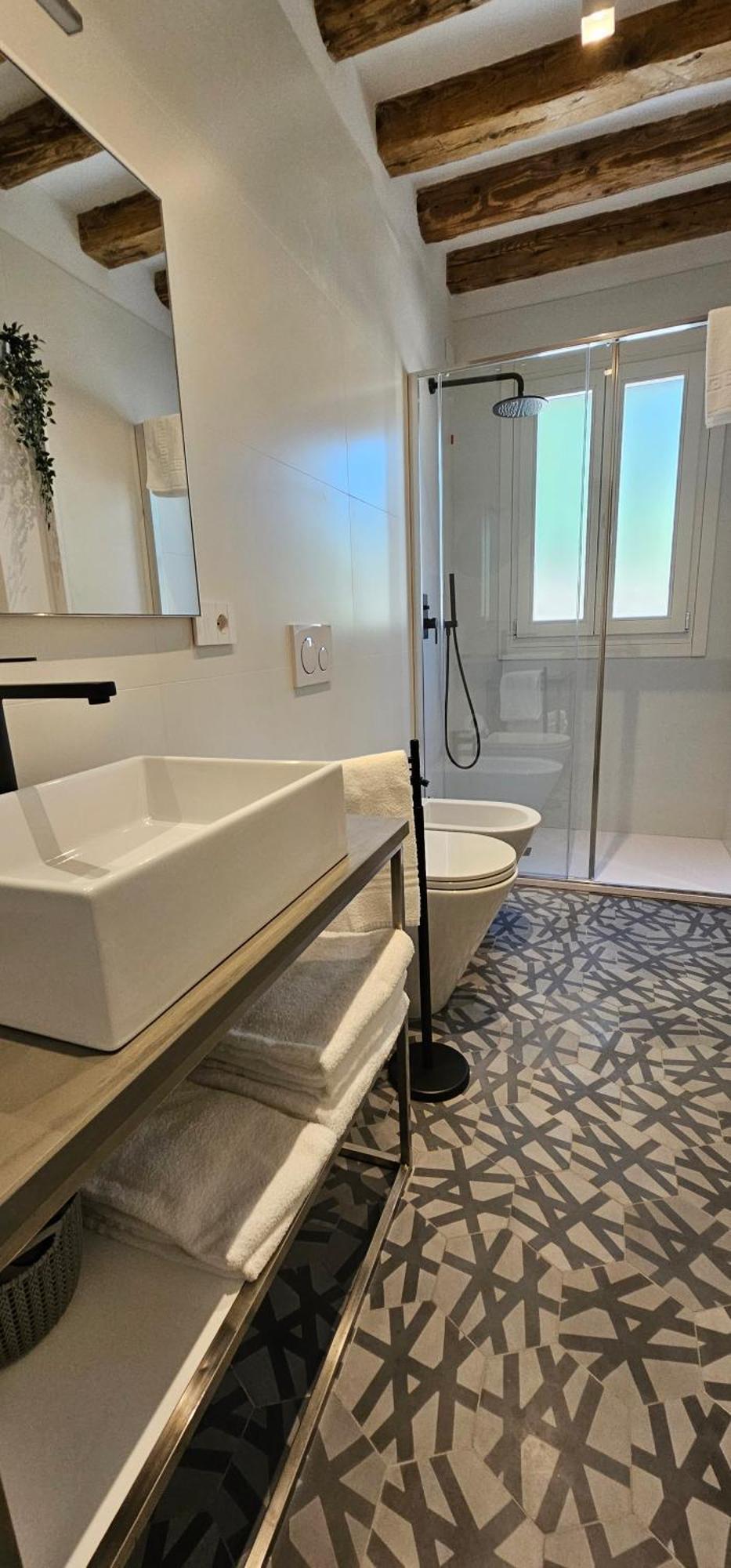 Small Villa With Private Garden 威尼斯 外观 照片